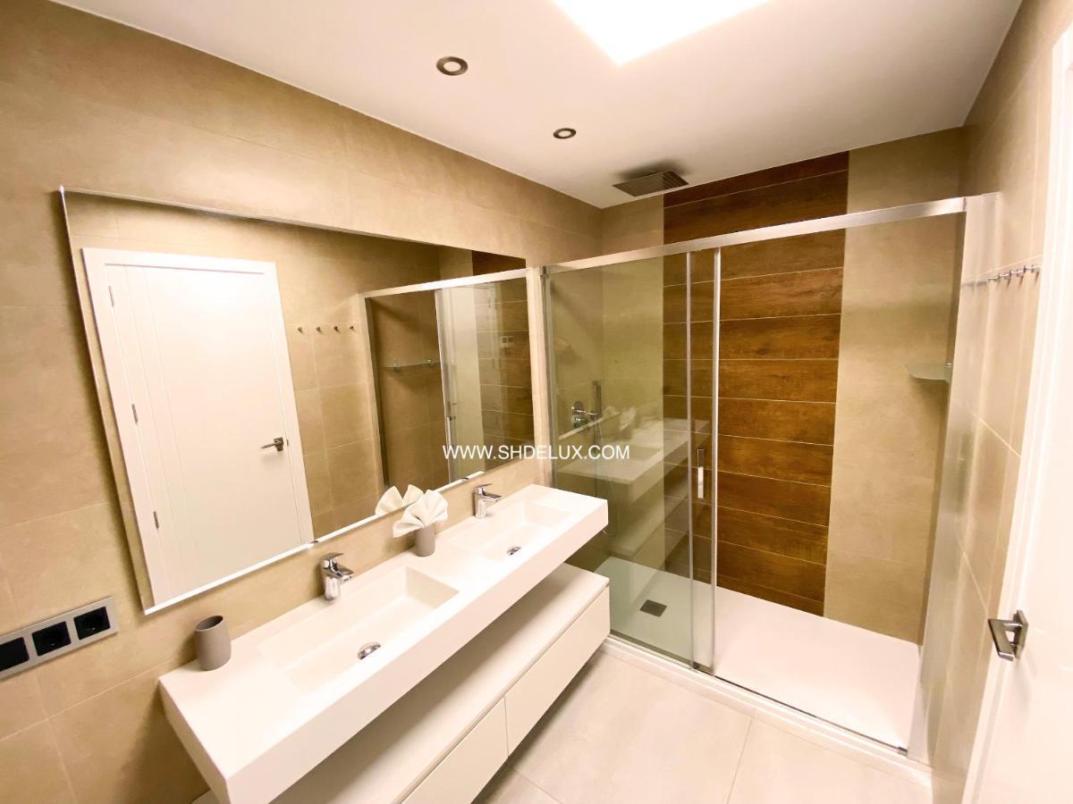 Sunset Waves Apartment By Sunny Holidays Delux Benidorm Ngoại thất bức ảnh